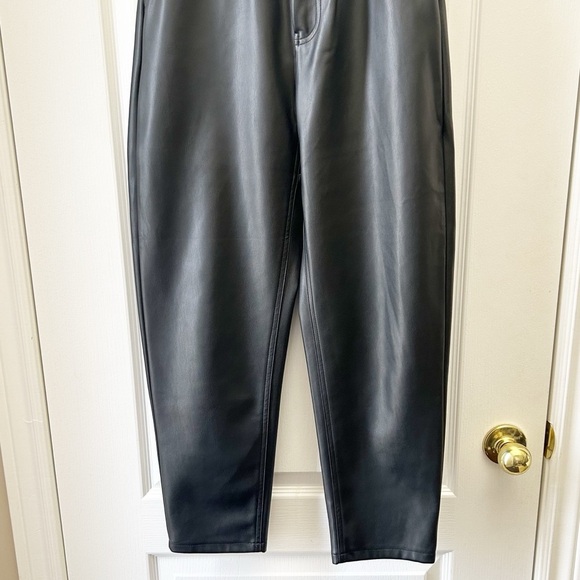 Zara Women's Black Faux Leather Baggy High-Waisted Paperbag Trouser Pants Size 2 - Picture 7 of 16